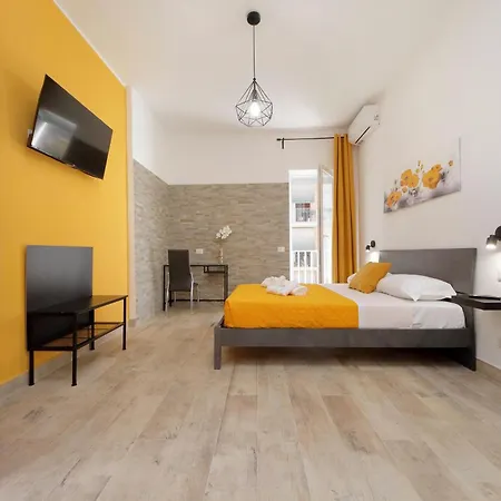 Michele Lux 6 People Spotless And Connected To Airport And Vatican * روما