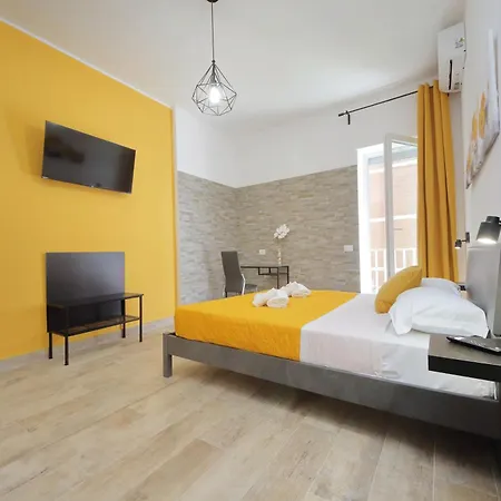 Michele Lux 6 People Spotless And Connected To Airport And Vatican * روما