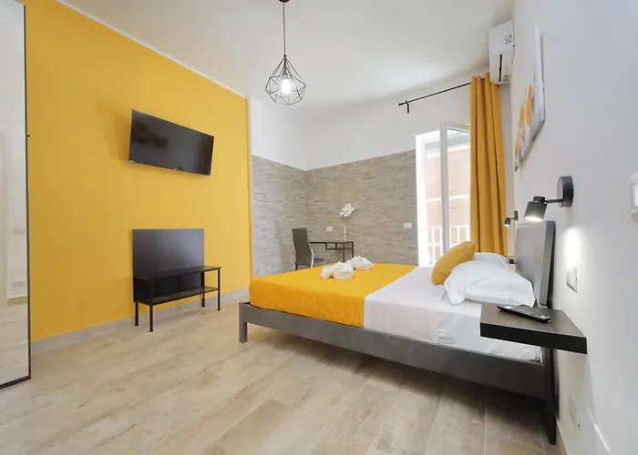Michele Lux Lodge - 6 People - Spotless - 3 Stops From Vatican, 4 Stops From Colosseum * Rome