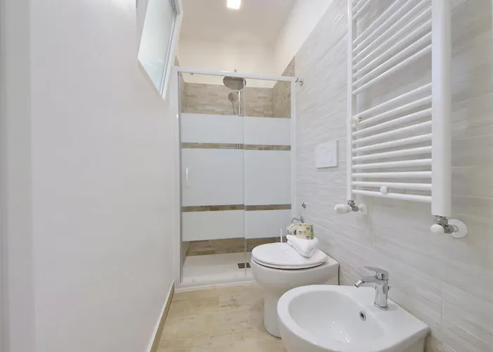Michele Lux Lodge - 6 People - Spotless - 3 Stops From Vatican, 4 Stops From Colosseum