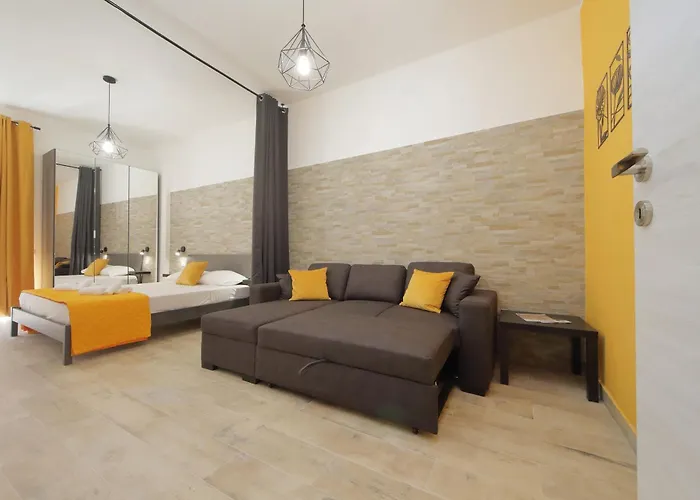 Michele Lux Lodge - 6 People - Spotless - 3 Stops From Vatican, 4 Stops From Colosseum *