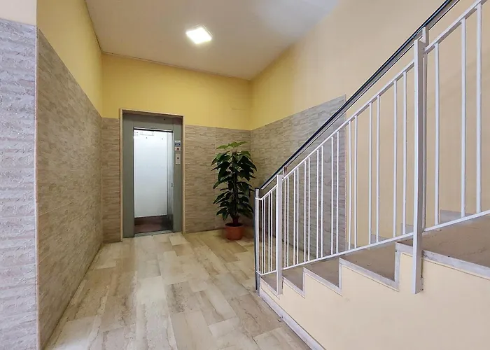 Michele Lux Lodge - 6 People - Spotless - 3 Stops From Vatican, 4 Stops From Colosseum Rome
